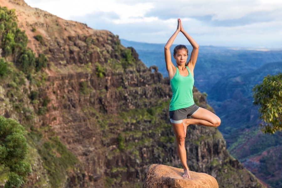 Best Spots for Outdoor Yoga in Kona